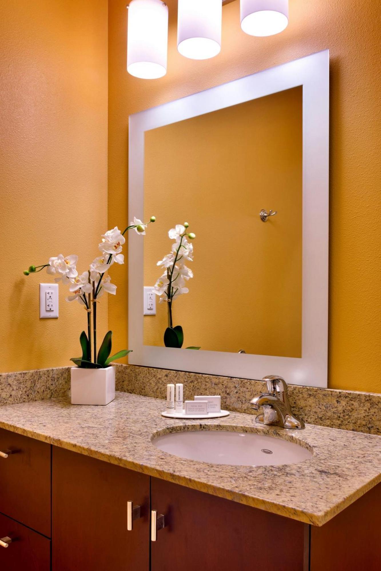 Towneplace Suites By Marriott Missoula Exterior foto