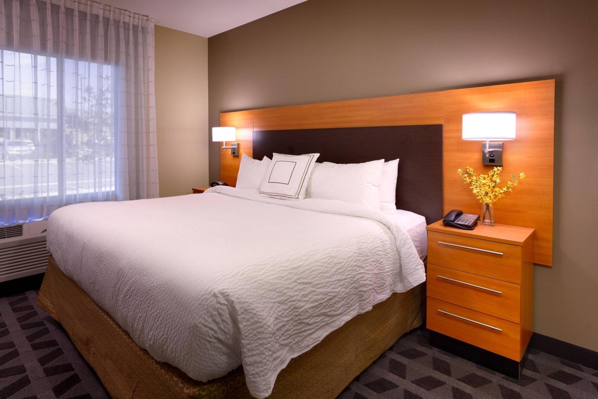 Towneplace Suites By Marriott Missoula Exterior foto